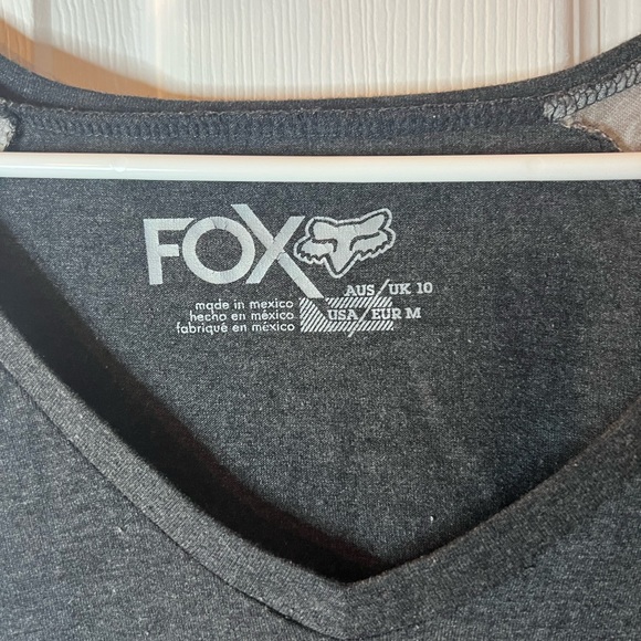 Fox Women’s Short Sleeve Shirt Medium - Picture 5 of 7